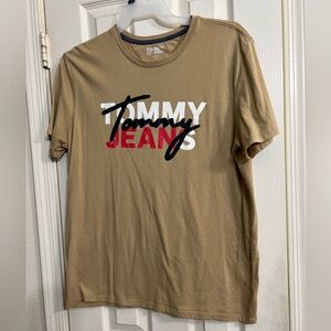 Tommy Hilfige Tan Graphic Tee for Men size L
